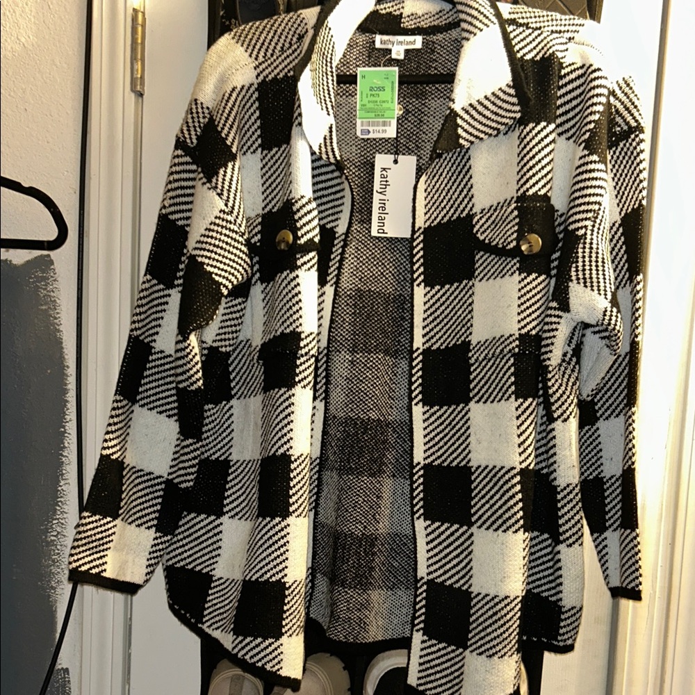 kathy ireland Black and White Plaid Knit Shacket Cardigan